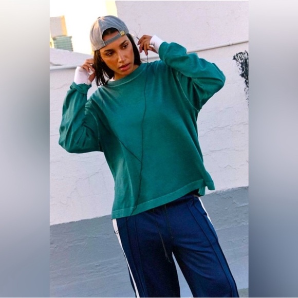 FREE PEOPLE FP MOVEMENT Hustle Layer - Picture 1 of 10